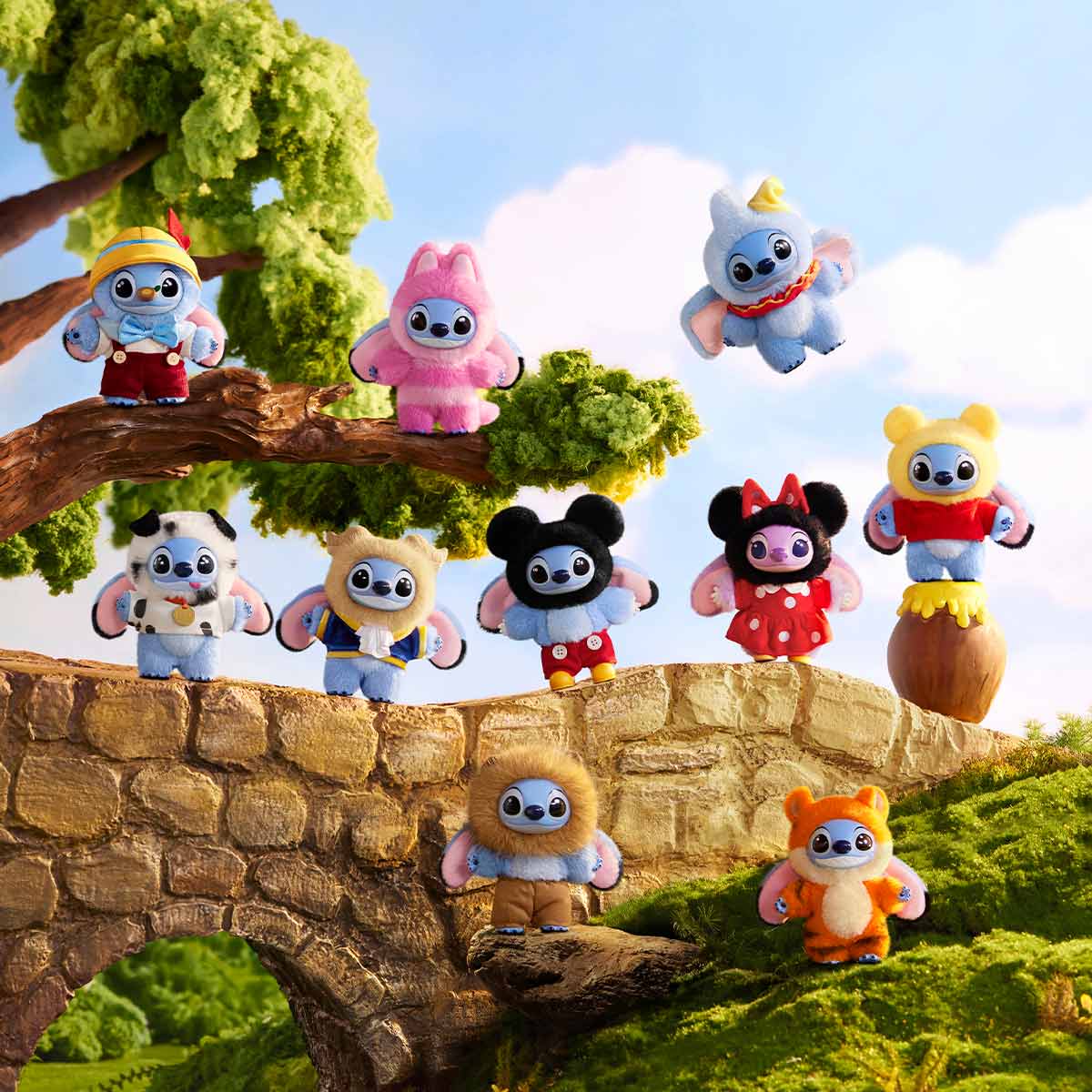 Stitch Adventure Series Vinyl Plush Pendant