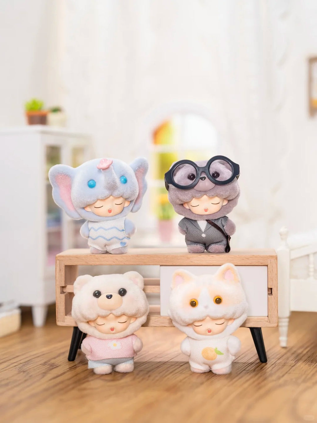 YUMO Cute Pet Family Mini Series Blind Box