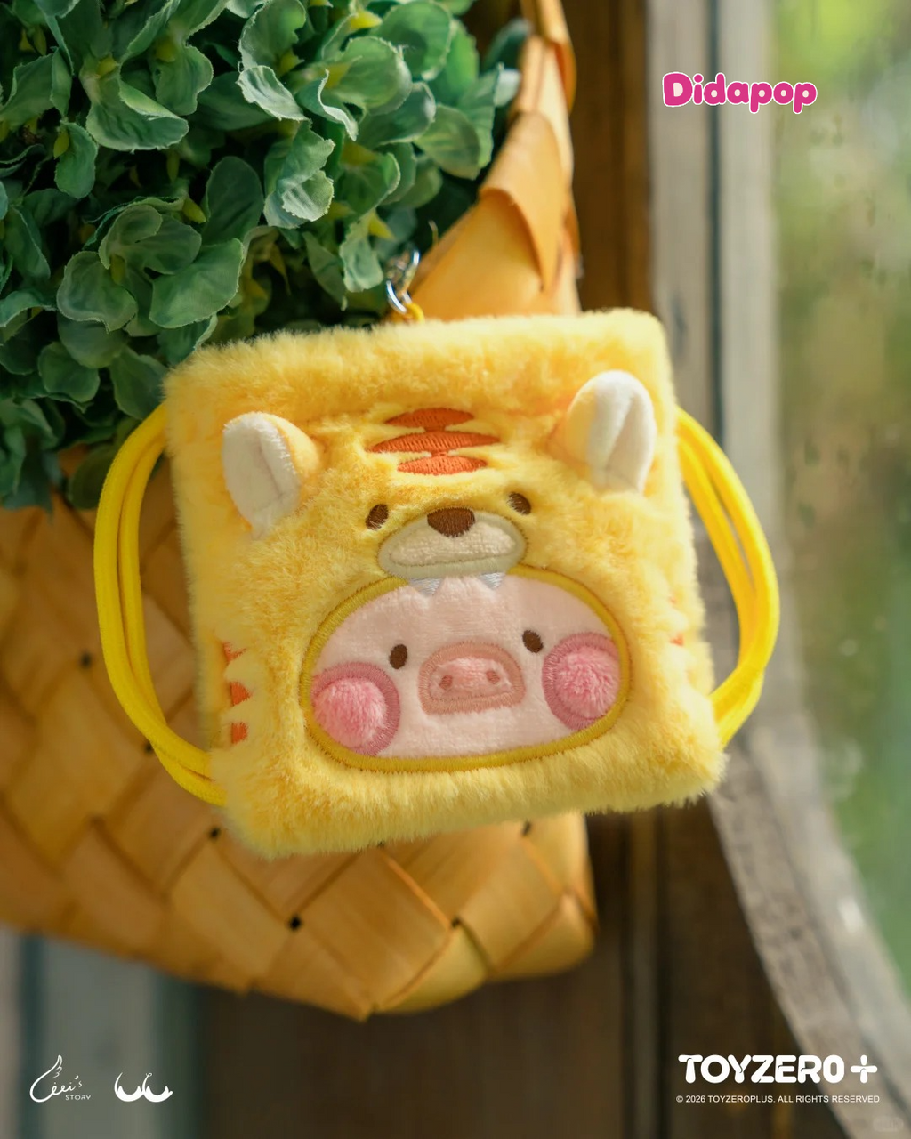 LULU THE PIGGY Plush Earphone Bag Series Blind Box