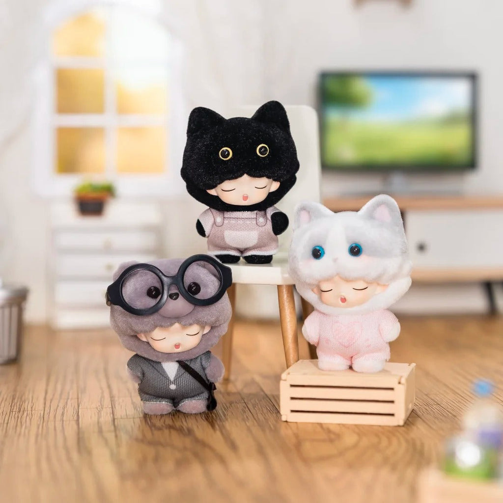 YUMO Cute Pet Family Mini Series Blind Box