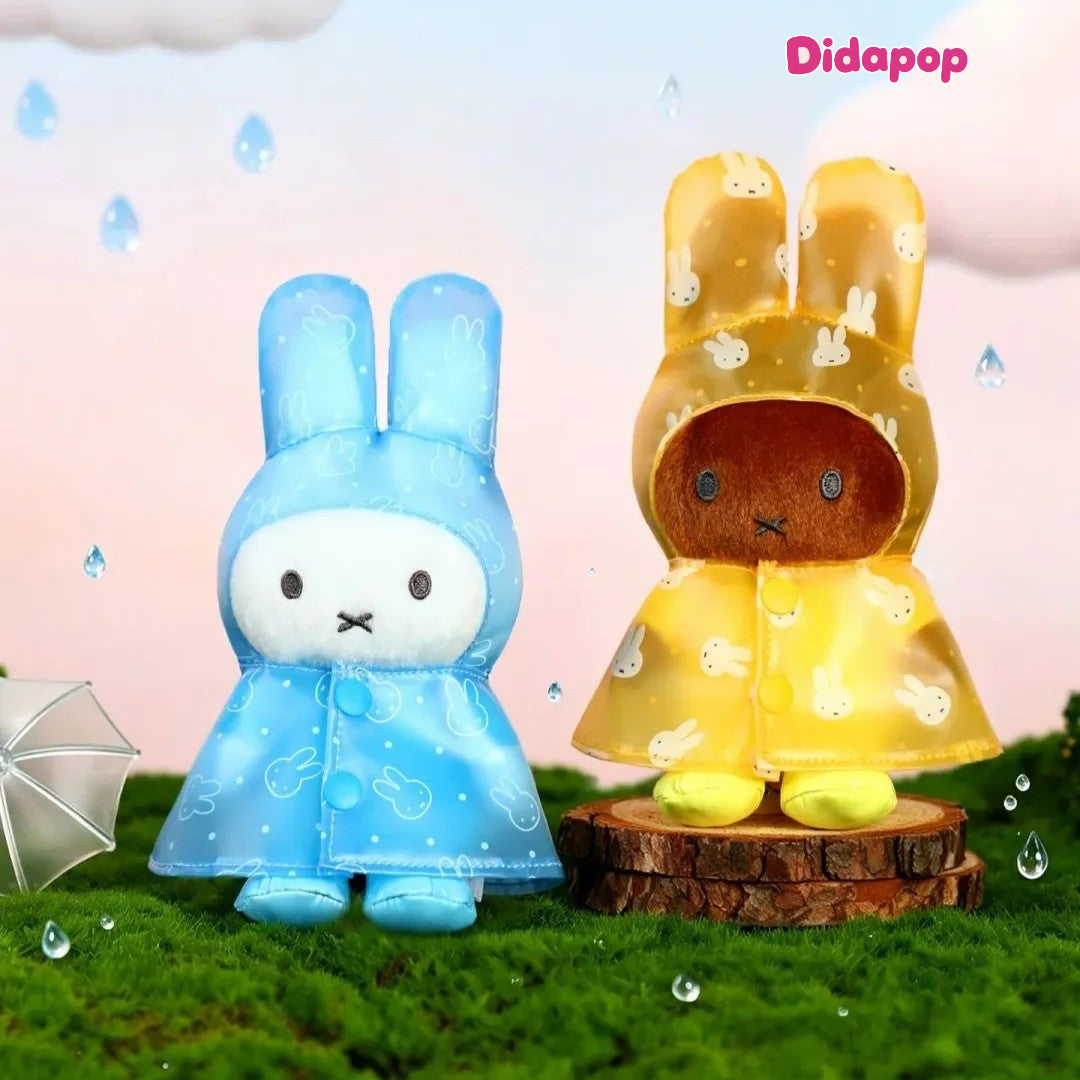 Miffy Raincoat Series keychain charm – view 3