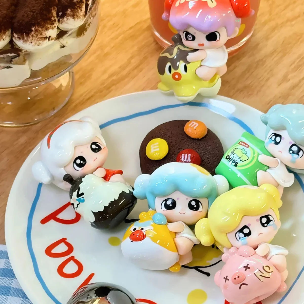 XAXA Give Me A Hug Mini Series Blind Box