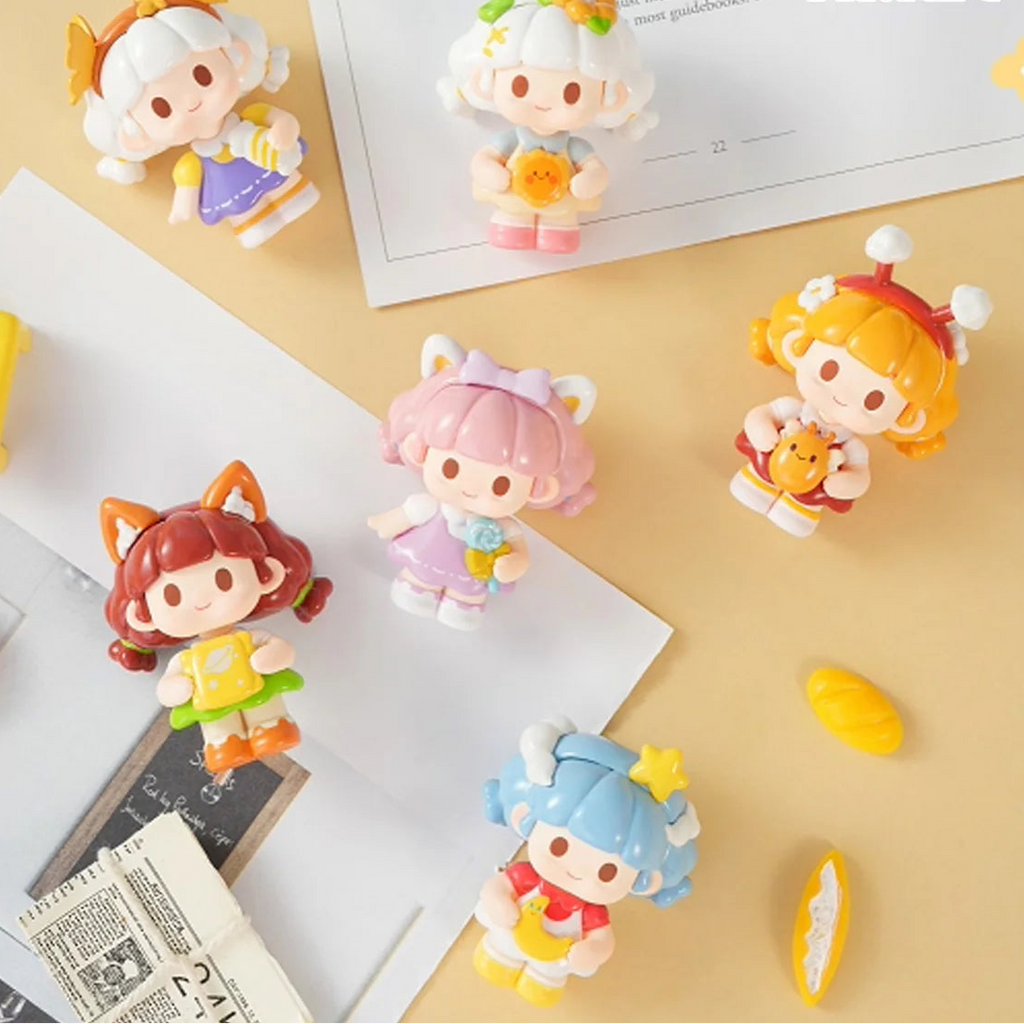 TITI And Her Friends V2 Mini Figure Blind Box - Ideal for Collection & Decor