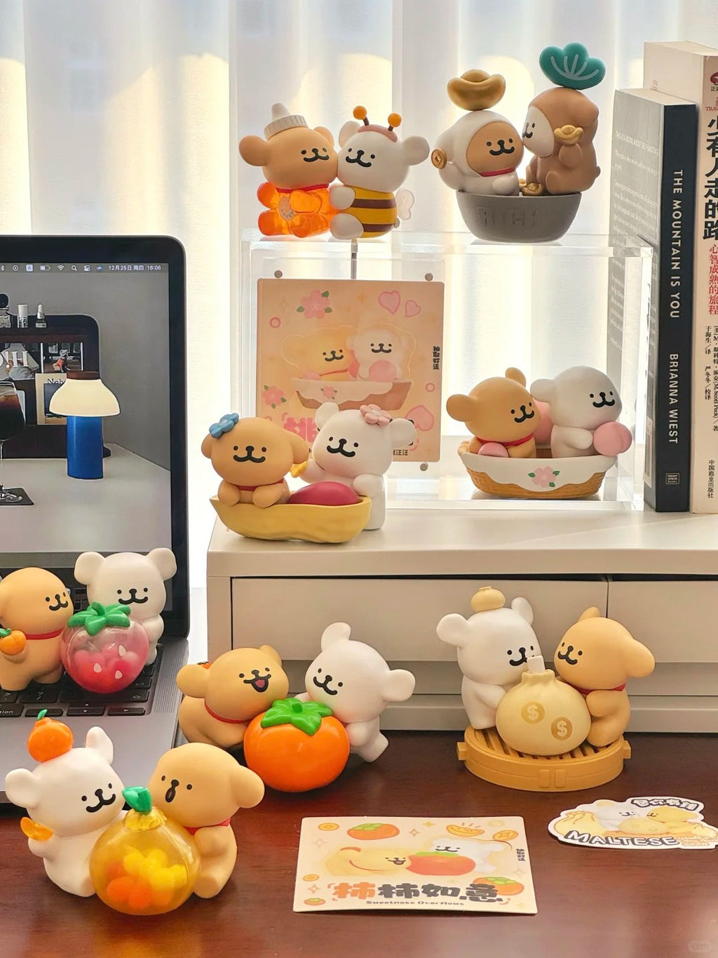 MALTESE Lucky Paws Figure Blind Box – Lucky Themed Animal Figure