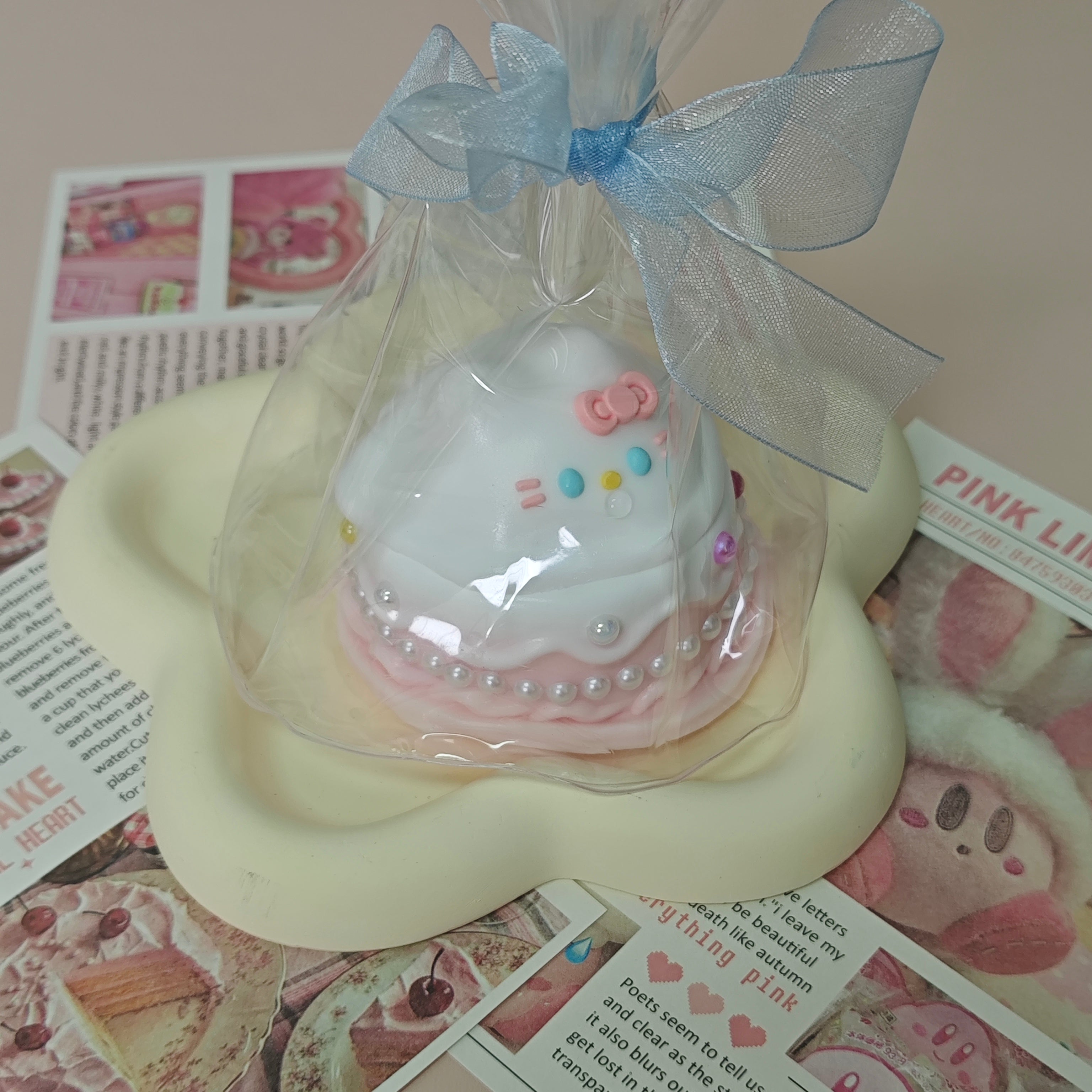 Tabasquishy Hello Kitty Cake Squishy - Handmade by DIDAPOP