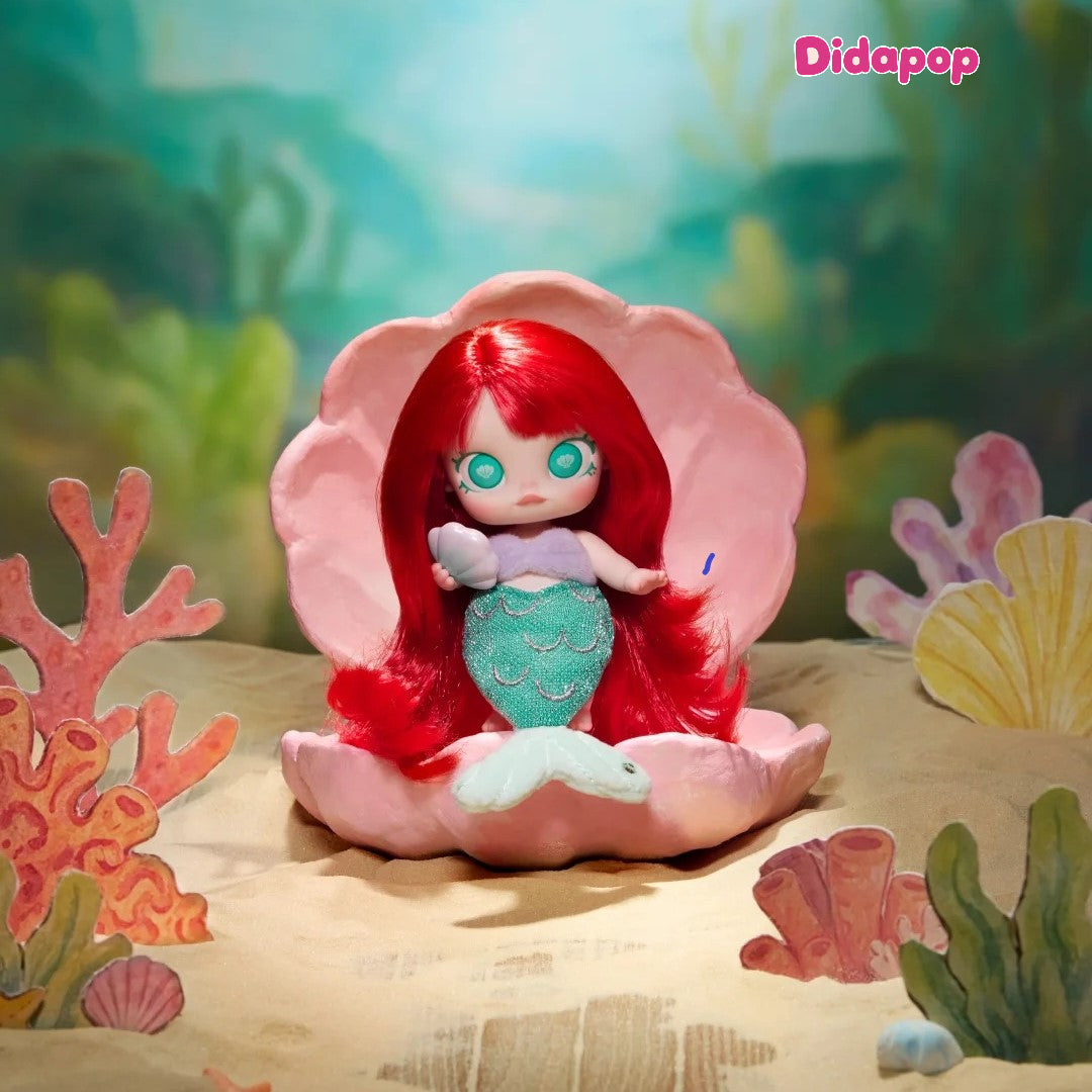 BABY MOLLY Disney Princess mini figure dressed as Ariel