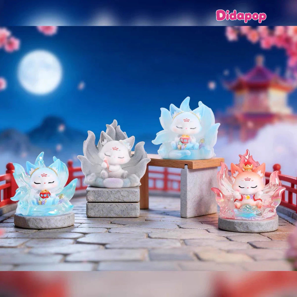 Oriental Poetry Nine-Tailed Fox Mini Size