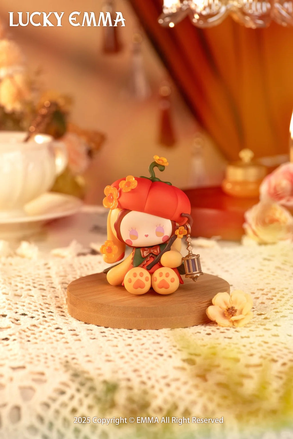 EMMA Perfume Discovery Figure Series Blind Box Doll