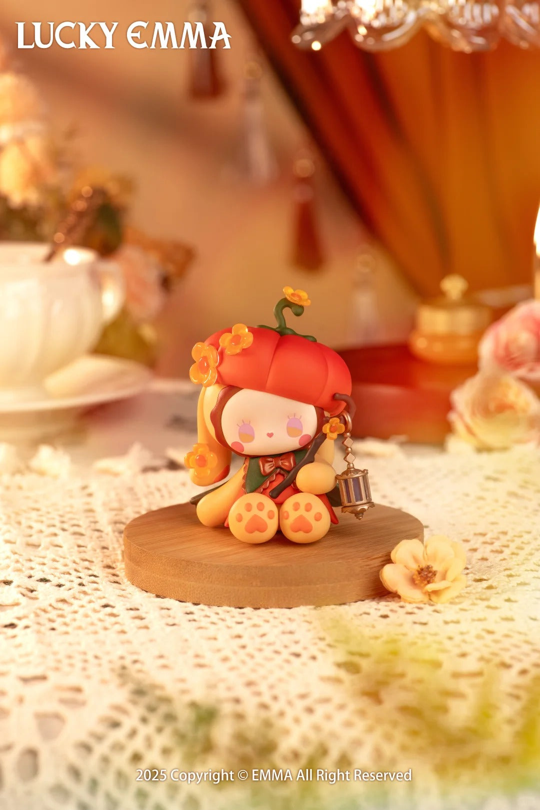 EMMA Perfume Discovery Figure Series Blind Box Doll