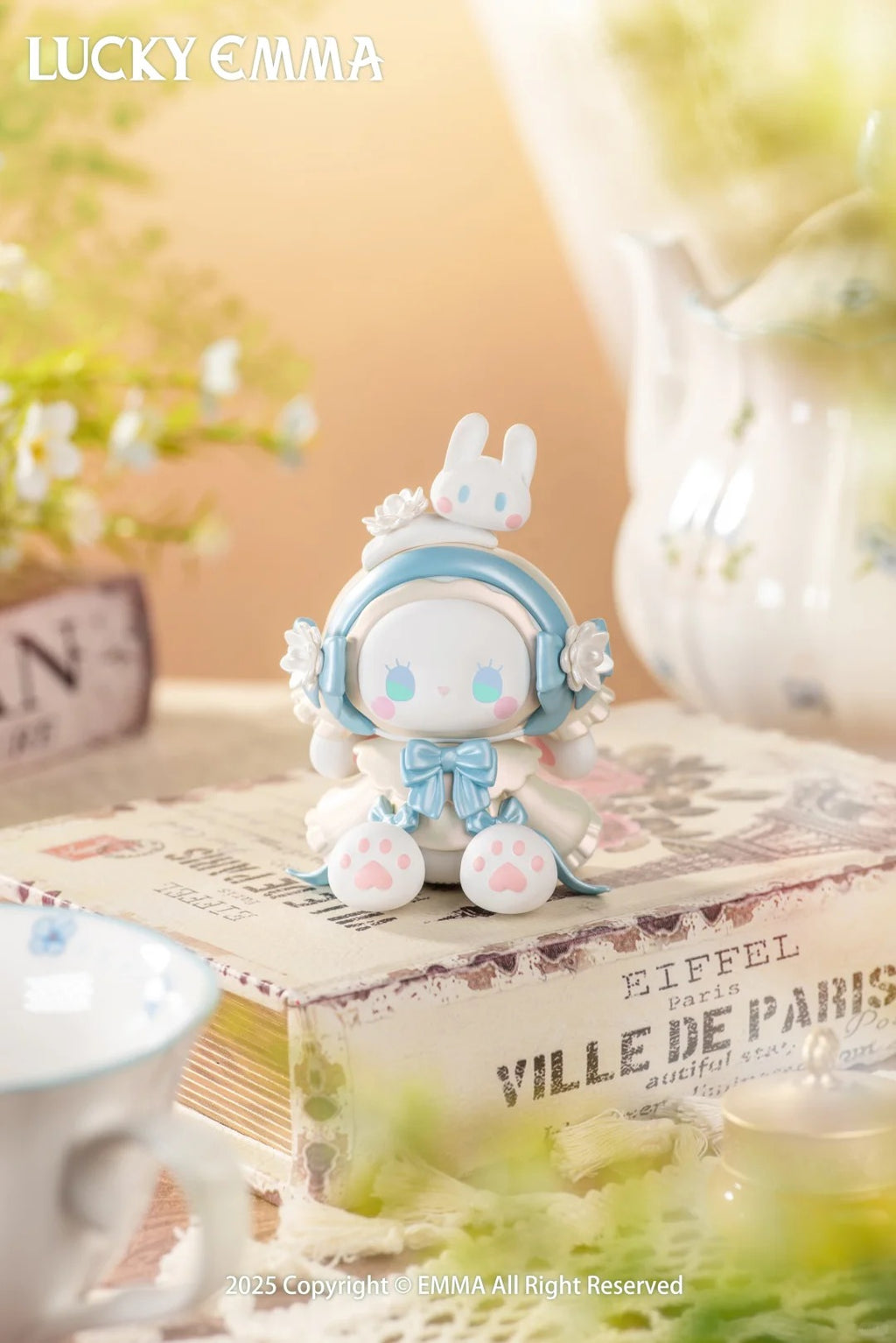 EMMA Perfume Discovery Figure Series Blind Box Doll