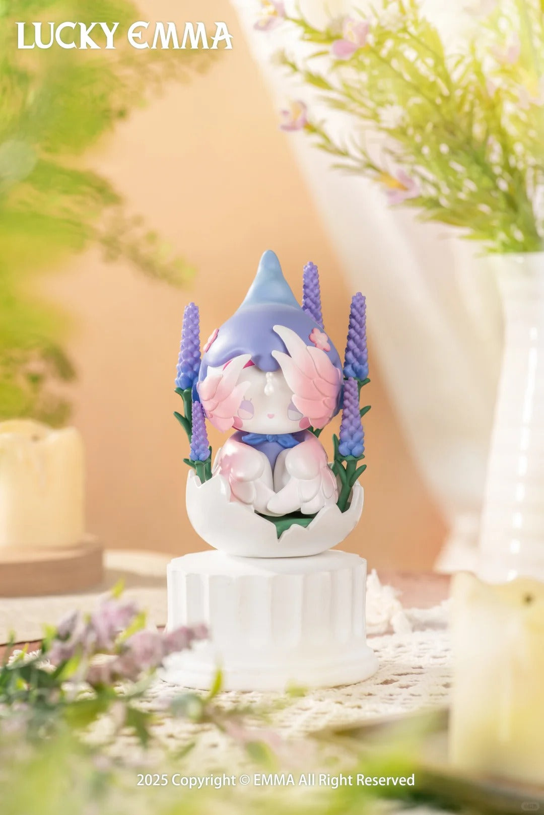 EMMA Perfume Discovery Figure Series Blind Box Doll