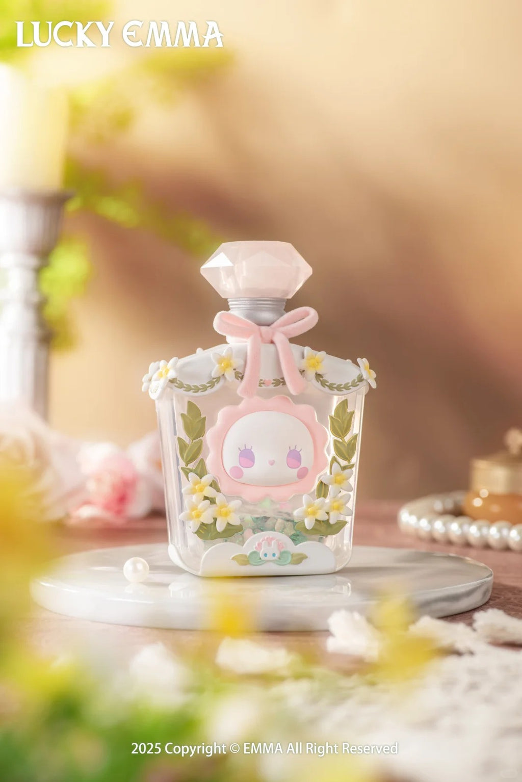 EMMA Perfume Discovery Figure Series Blind Box Doll