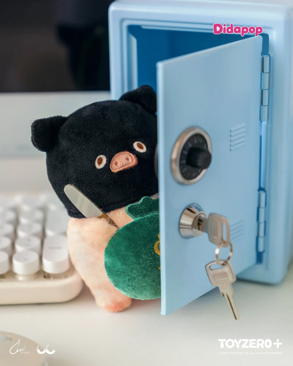 LULU THE PIGGY My Workplace Partners Series Plush Blind Box