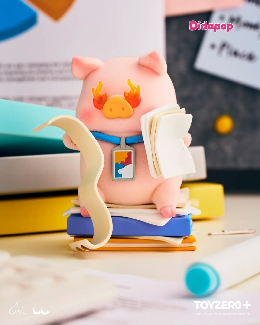 LULU THE PIGGY Office Series figure – view 13