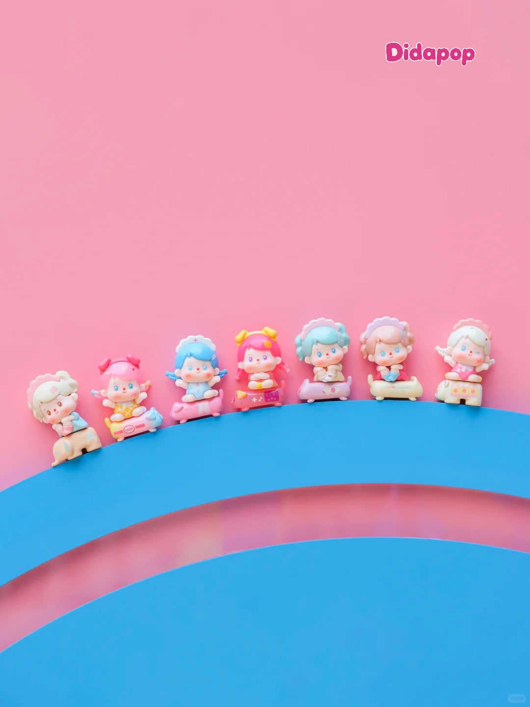 MHAIA Sitting In A Row Series Mini Blind Box Collectible Figure