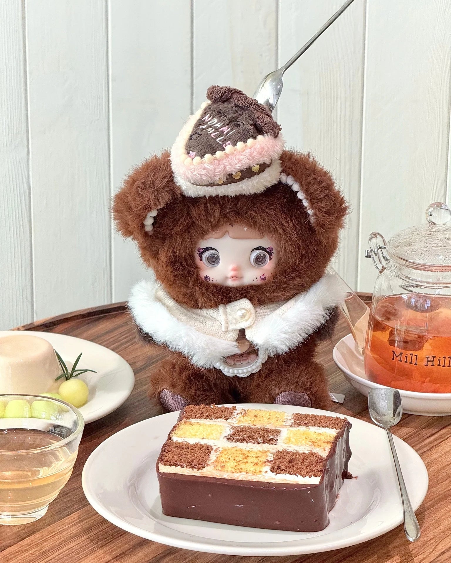 NOMMI V7 x Amarilith A bite of sweetheart