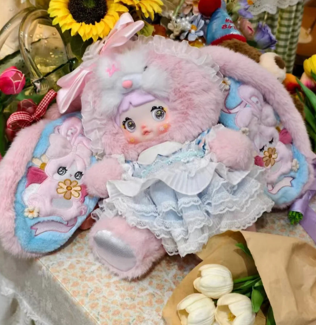 Nommi 400% Little Daisies Plush Limited Editon-preorder