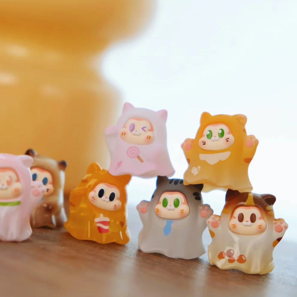 The Sllo Oh My Cat Mini Bean Toy