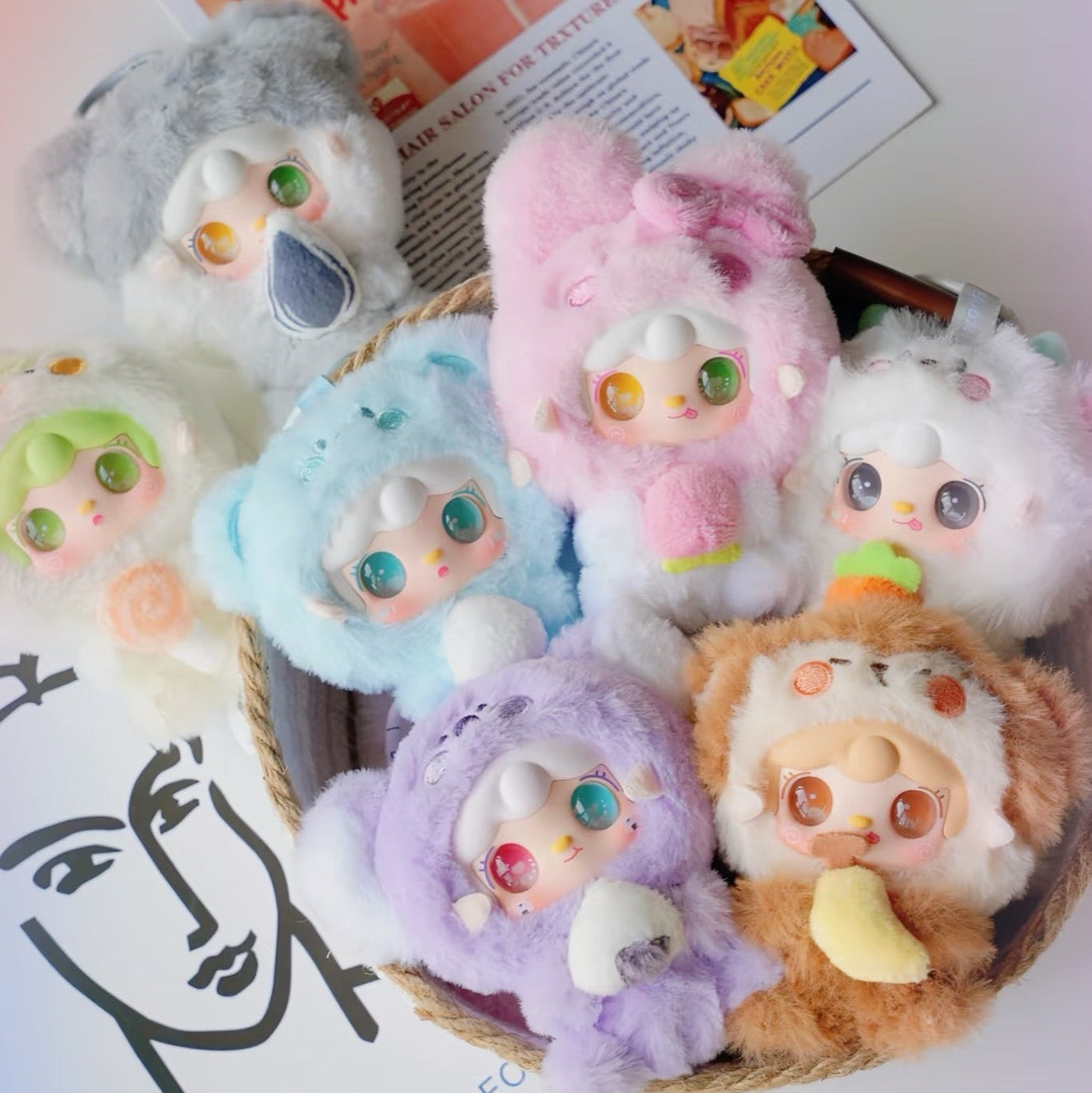 YOOKI V10 Hug Hug Food Shop plush