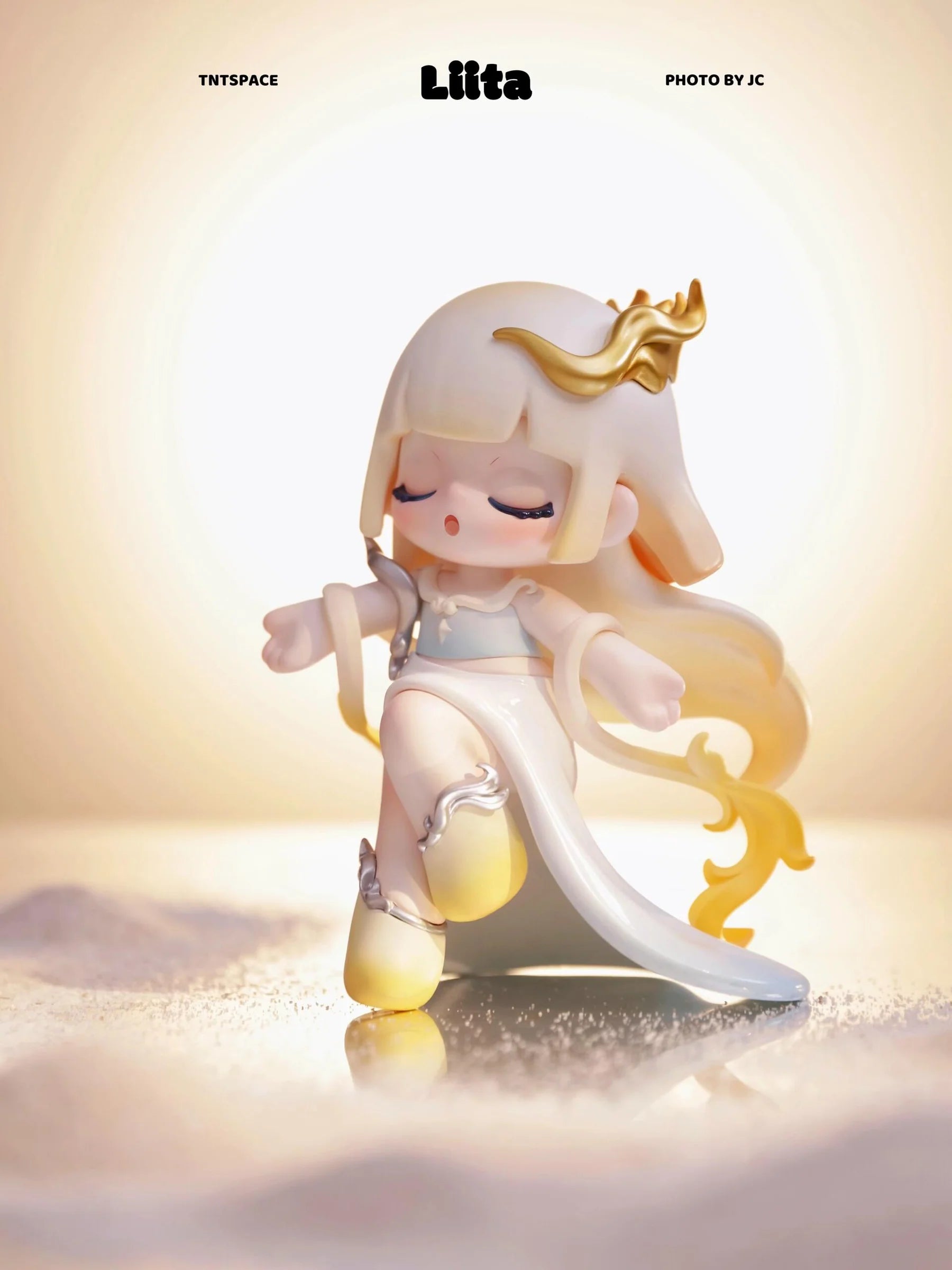LIITA Forward By Light Series Figures Blind Box