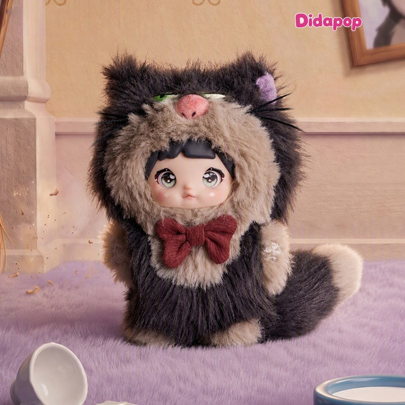 Nommi x Disney Dreamy Cat Tales Lucifer plush pendant (Cinderella)