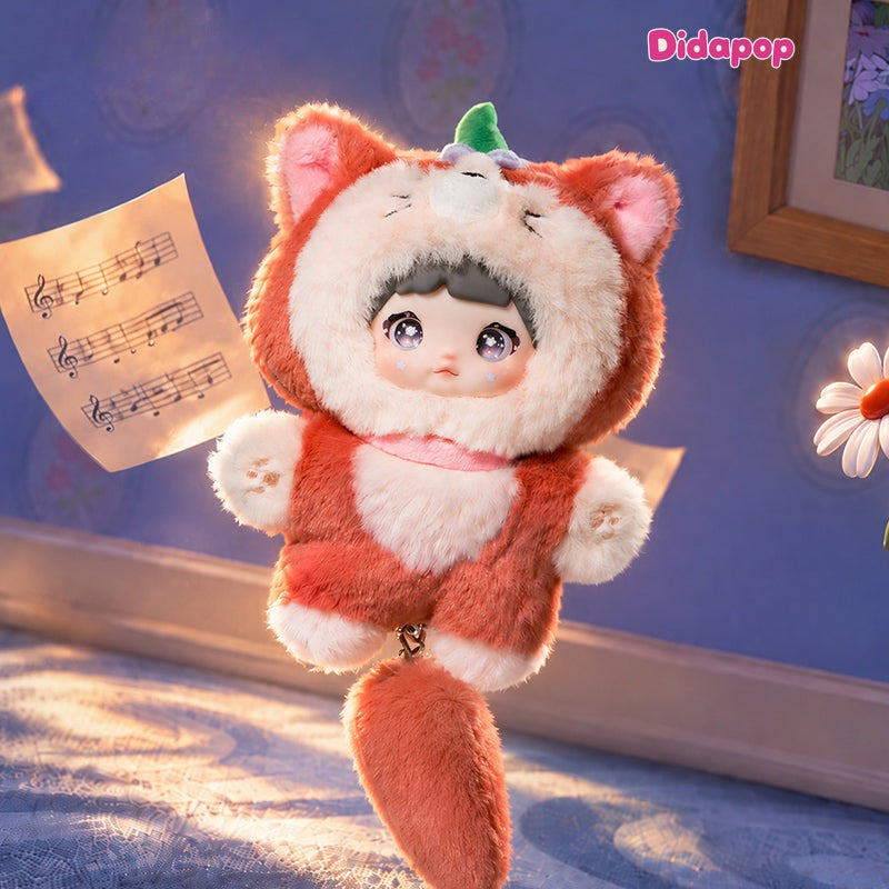 Nommi x Disney Dreamy Cat Tales Dinah plush pendant (Alice in Wonderland)