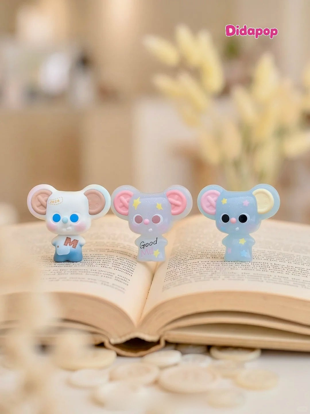 MIL Buttons & Weaving Series Mini Blind Bag